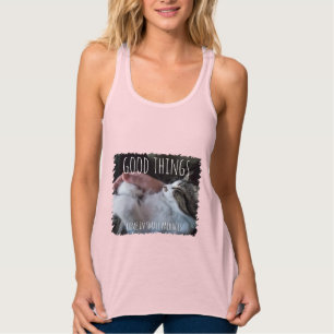 Gute Dinge kommen in kleinen Paketen - abgerissene Tank Top