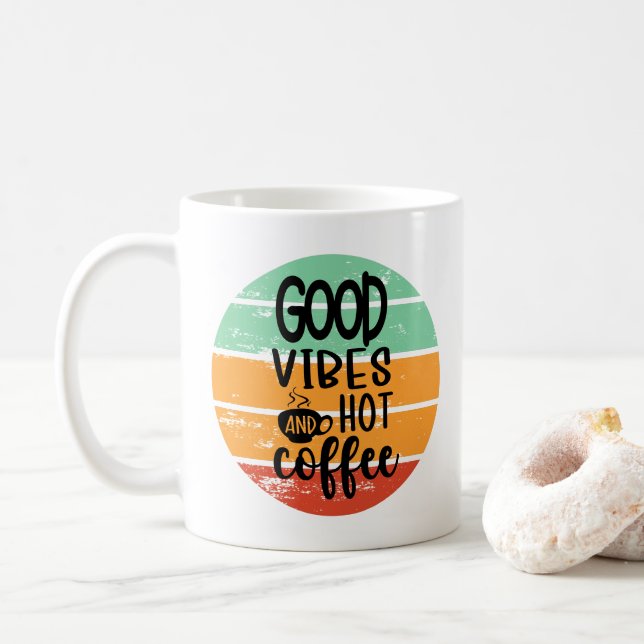 Gute Flaschen und heißer Kaffee Kaffeetasse (Mit Donut)