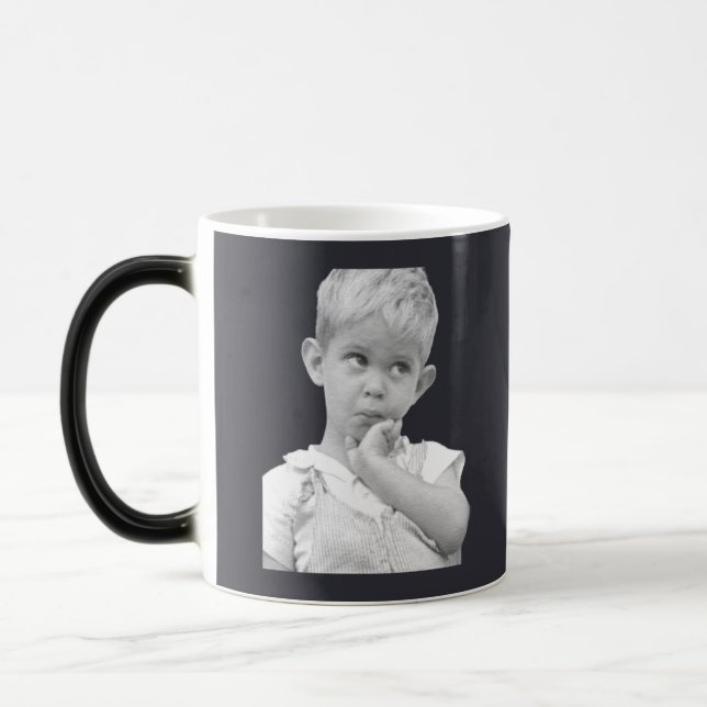 Gute Lehrer kennen die Tasse des Kaffees (Links)