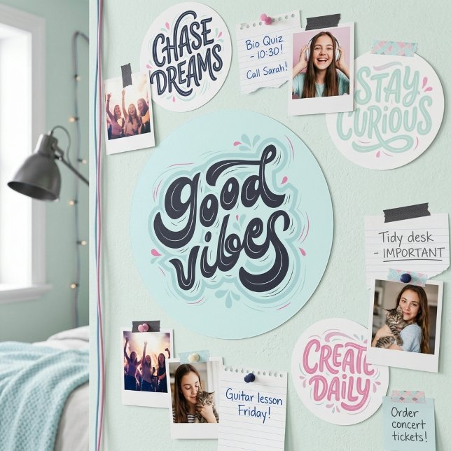 Gute Vibes Aufkleber (Von Creator hochgeladen)