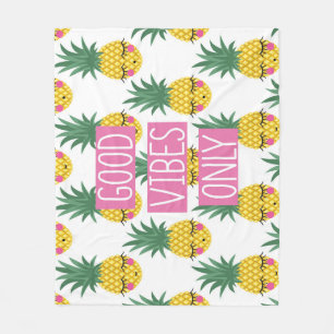 Gute Vibes Pineapples Sommermuster Fleecedecke
