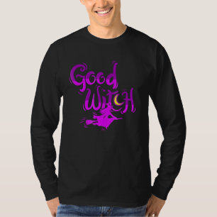 Gutes HexenHalloween, die auf dem Zimmerstock flie T-Shirt