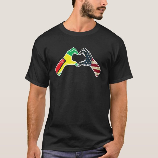 Guyana American USA Flag - USA Guyanese Heart_1 T-Shirt (Vorderseite)
