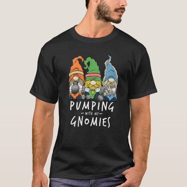 Gym Gnomes Pumpen mit My Gnomies Workout-Fitness T-Shirt (Vorderseite)