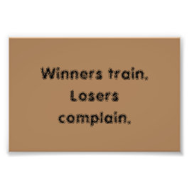 GYM-Motivationsziffern und hellbraunes Poster