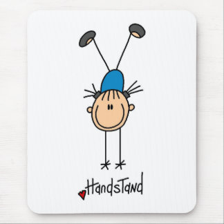 Gymnast, der Handstand tut Mousepad