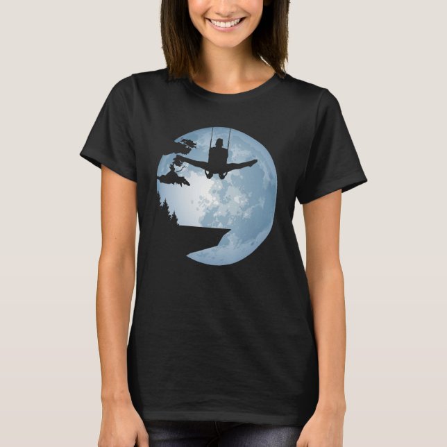 Gymnastics in front of Full Moon Silhouette Gymnas T-Shirt (Vorderseite)