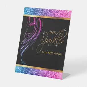 Haar Sparkler in einem farbenfrohen Giro-Glitzer Sockelschild