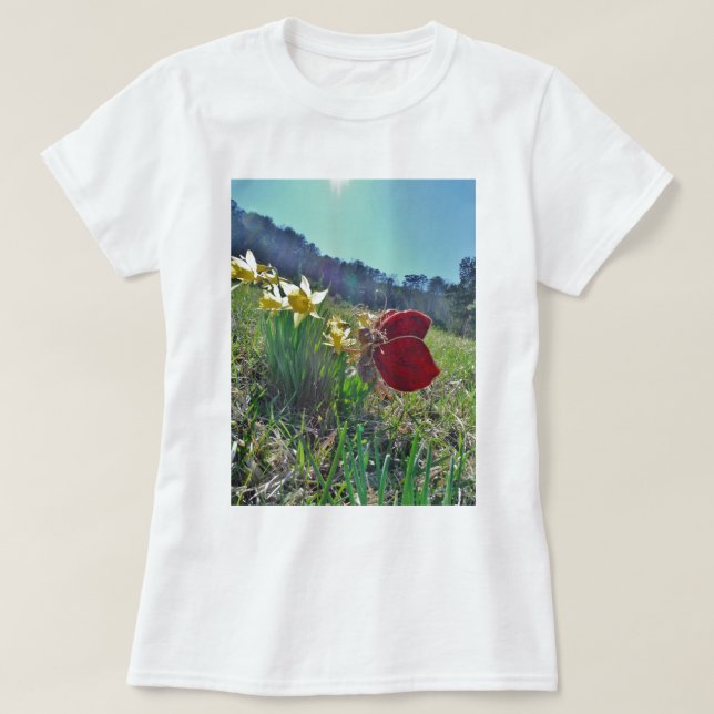 Haare und gelbe Blumen T-Shirt (Design vorne)