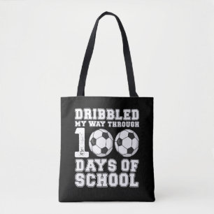 Habe mich auf 100 Tage Schulfußball durchgedribbel