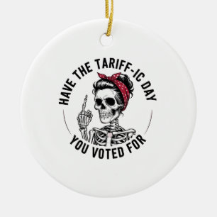 Haben Sie den zielgerichteten Tag, an dem Sie für  Keramik Ornament