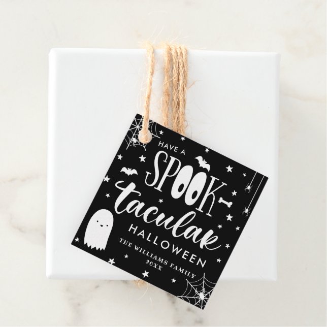 Haben Sie ein Spooktacular Halloween Black & White Geschenkanhänger (Beispiel)