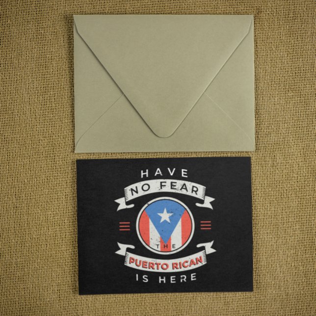 Haben Sie keine Angst, das Puerto Rico ist hier ei Postkarte (Have No Fear The Puerto Rican Is Here Funny Quote Postcard)