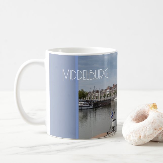 Hafen im Frühjahr, Middelburg, Niederlande Kaffeetasse (Mit Donut)