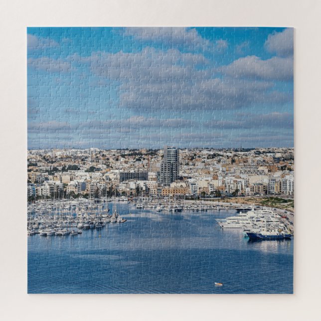 Hafen Sliema mit modernen Gebäude und Booten Puzzle (Vertikal)