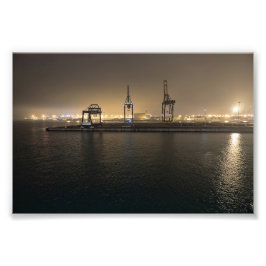 Hafen von Hull bei Nacht – Industrielle Docklands Fotodruck