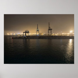 Hafen von Hull bei Nacht – Industrielle Docklands Poster