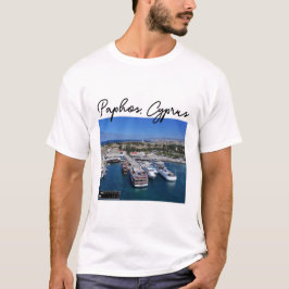 Hafen von Paphos und Leuchtturm T-Shirt
