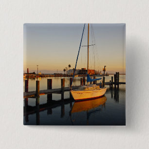 Hafen von Rockport, Texas bei Sonnenuntergang Button