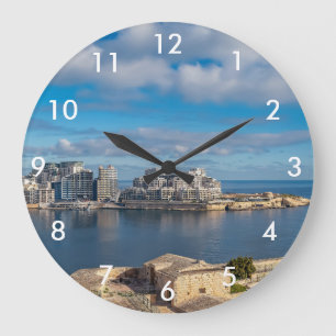 Hafen von Sliema und Wolkenkratzer in Malta Große Wanduhr