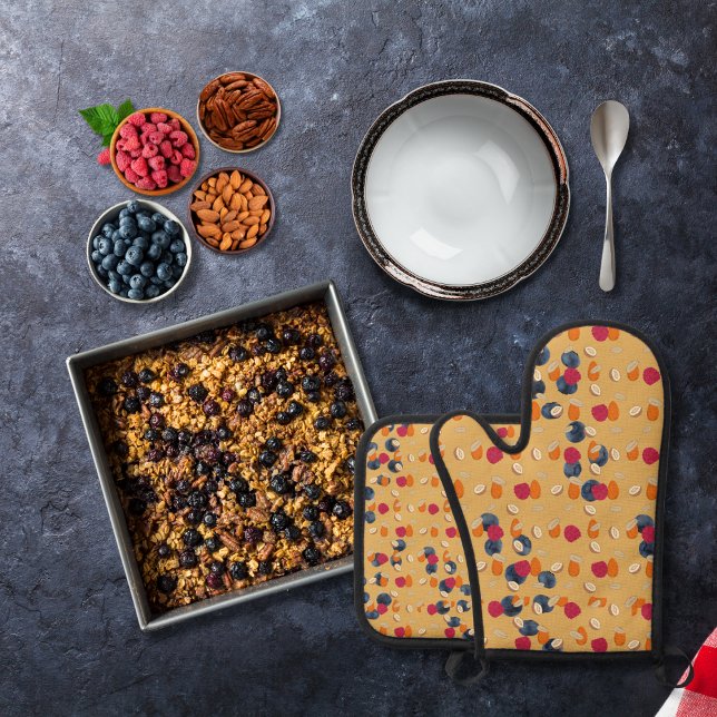 Hafer, Früchte und Nüsse, Gold Ofenhandschuh & Topflappen-Set (Von Creator hochgeladen)