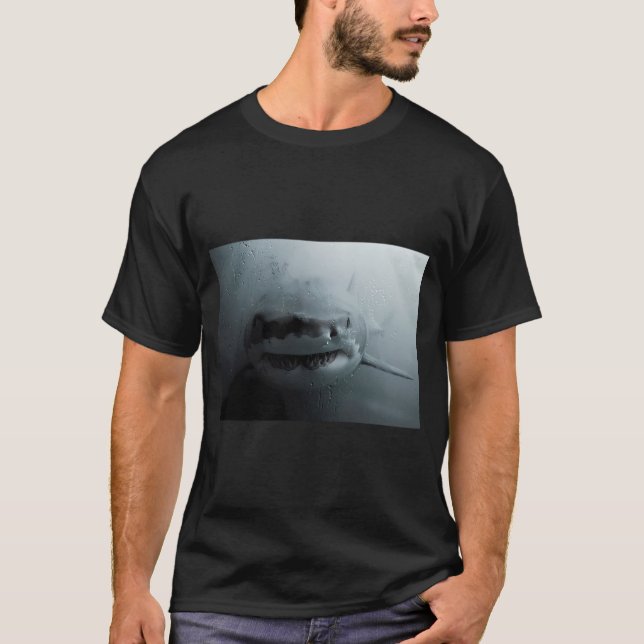 Hai durch das frostige Glas T-Shirt (Vorderseite)