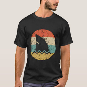 Hai Fin Retro Style Shark T-Shirt