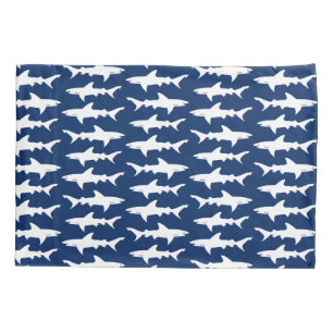 Haifisch-Angriff! Schule der Haifische im tiefen Kissenbezug