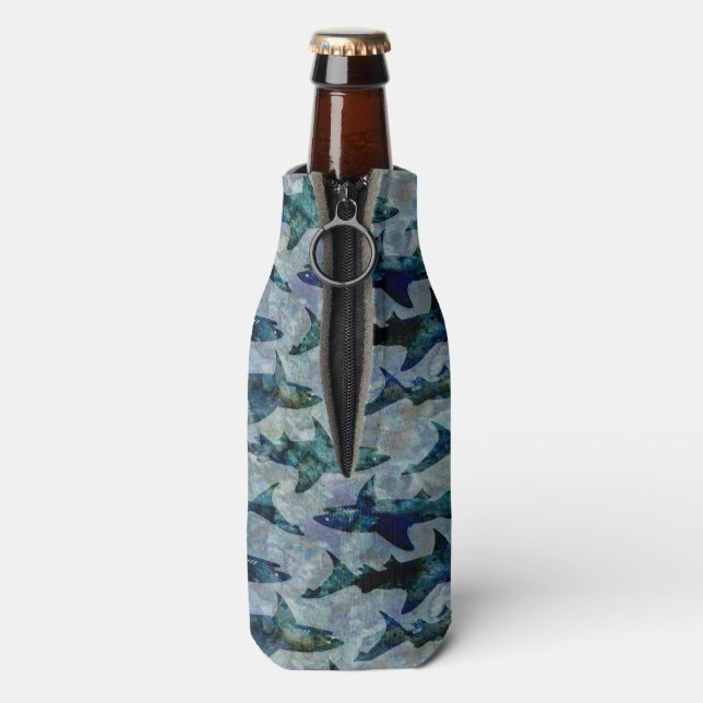 Haifischschule in Watery Blue Flaschenkühler (Flasche Rückseite)