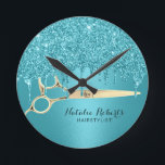 Hair Stylist Turquoise Glitzer Tropfen Moderner Sa Runde Wanduhr<br><div class="desc">Hair Stylist türkisfarbene Imitate Glitzer Tropfen Moderne Beauty Salon Uhren.</div>