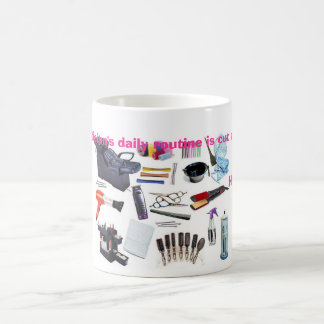 Hairstylists sind ein Schnitt oben Kaffeetasse