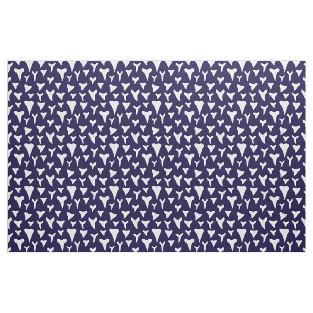 Haiszähne auf Navy Blue Stoff (Fat Quarter (45,7 x 55,9 cm))