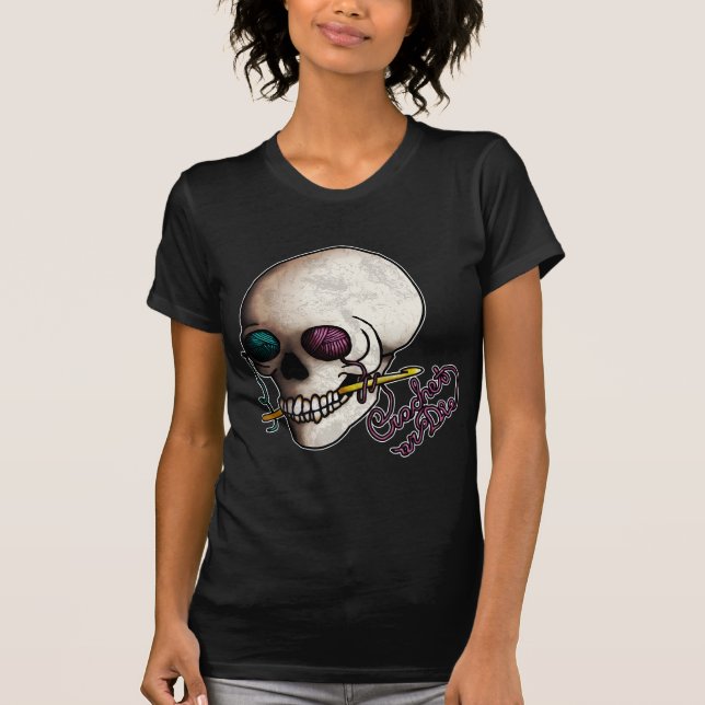 Häkeln Sie oder die, dunkle Shirts (Vorderseite)