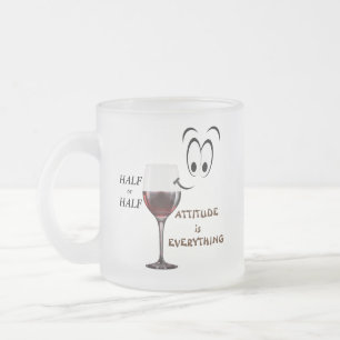 halb leer oder halb voll?  Höhe ist alles Mattglastasse