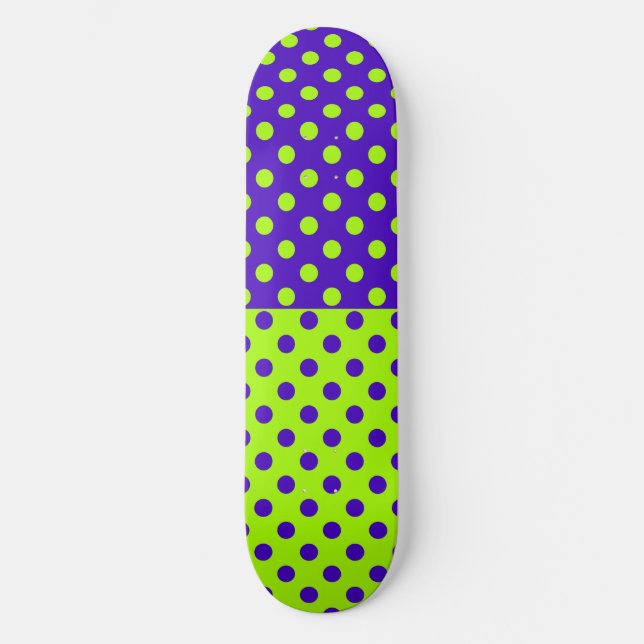 Halbblauer Green Polka Dots Design Skateboard (Vorderseite)