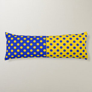 Halbblauer Polka Dots Design Seitenschläferkissen