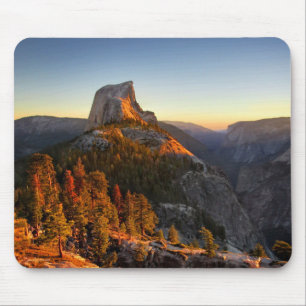 Halbe Haube am Sonnenuntergang-Detail - Yosemite Mousepad