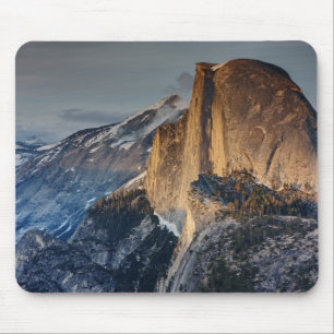 Halbe Haube am Sonnenuntergang Mousepad