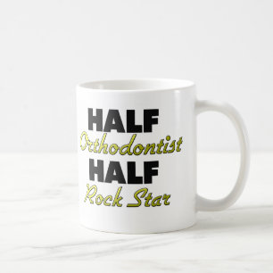 Halber Orthodontist-halber Rockstar Tasse