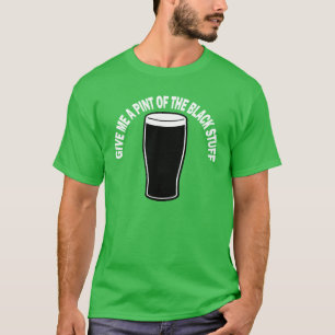 HALBES LITER DES SCHWARZEN MATERIALS T-Shirt