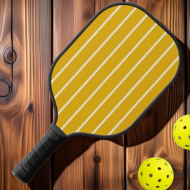 Halbjahrhundertealte, warme Sonnenblumenfarbe Pickleball Schläger (Von Creator hochgeladen)