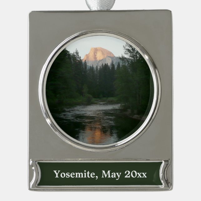 Halbkuppel Sonnenuntergang im Yosemite Nationalpar Banner-Ornament Silber (Vorderseite)