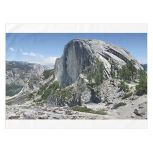 Halbkuppel und Yosemite-Tal - Yosemite Tischdecke