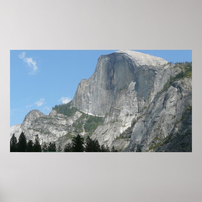 Halbkuppel von der Seite im Yosemite Nationalpark Poster (Vorne)