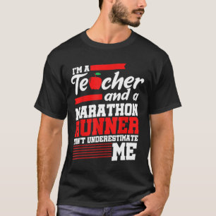 Halbmarathonläufer-Teilnehmer: Funny First R T-Shirt