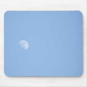 Halbmond in der Abenddämmerung Mousepad