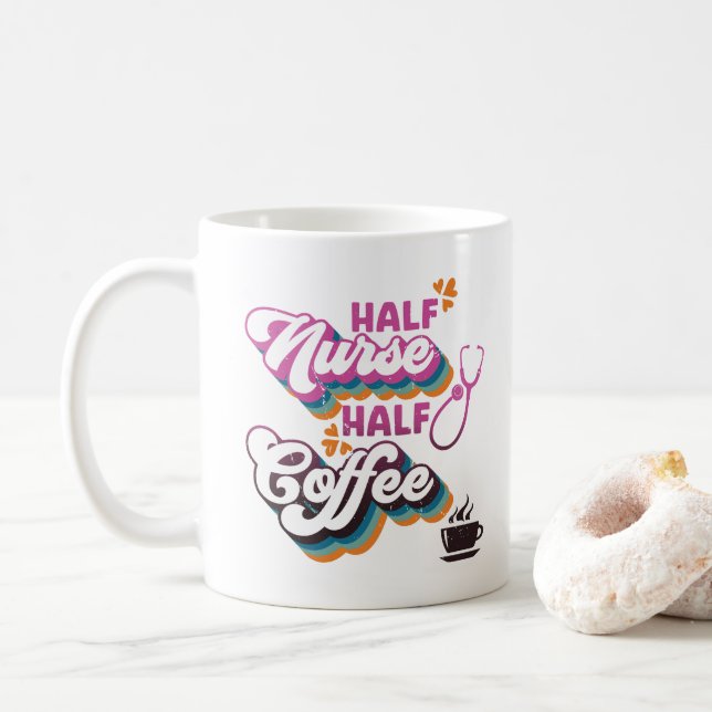 Halbpension Nurse Halbpension Kaffeekochen Groovy  Kaffeetasse (Mit Donut)