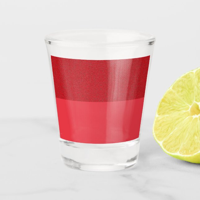 Halbtexturiertes Tomatengitter Red Shot Glass - An Schnapsglas (Vorderseite)