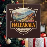 Haleakala Nationalpark Illustration Retro Abzeiche Keramikornament<br><div class="desc">Haleakala Vektorgrafik Design. Der Park ist nach Haleakalā benannt,  einem ruhenden Vulkan innerhalb seiner Grenzen.</div>