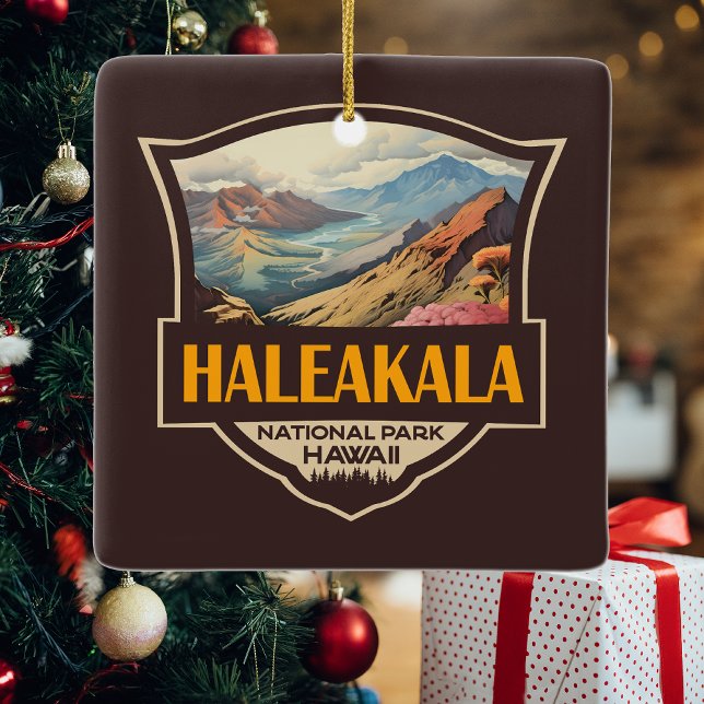 Haleakala Nationalpark Illustration Retro Abzeiche Keramikornament (Von Creator hochgeladen)